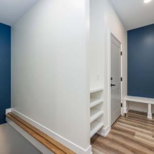 Hallway / Mud Room